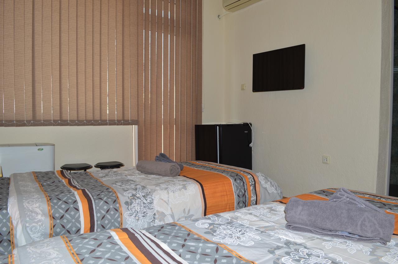 Dionis Hotel Petrich  Exterior photo