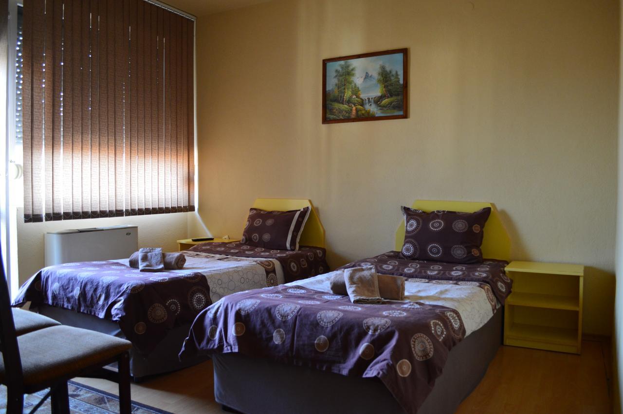 Dionis Hotel Petrich  Exterior photo